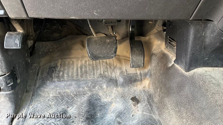 image for item EN5871 2009 Ford F150 XL pickup truck