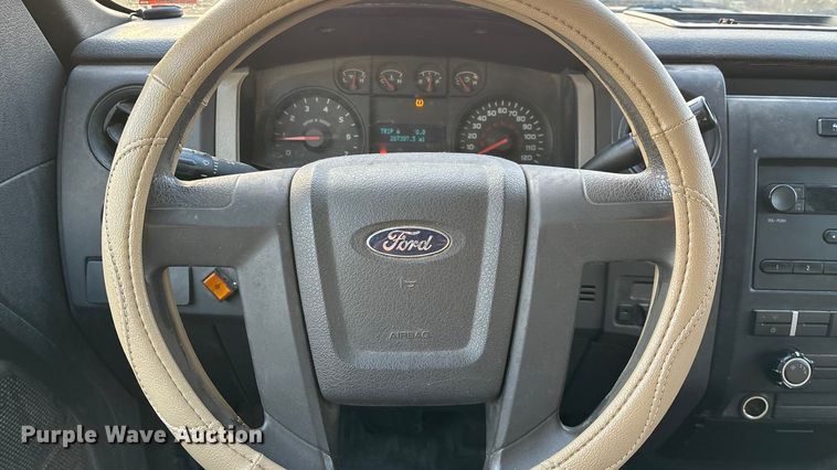 image for item EN5871 2009 Ford F150 XL pickup truck