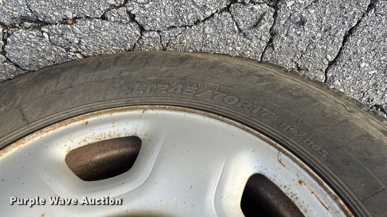 image for item EN5871 2009 Ford F150 XL pickup truck