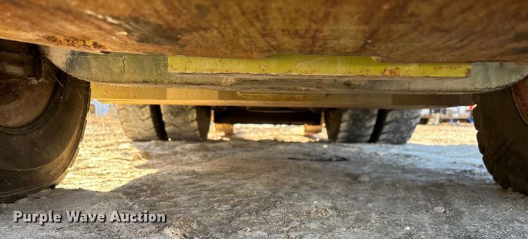 image for item EN5919 Clark C500-YS100 forklift