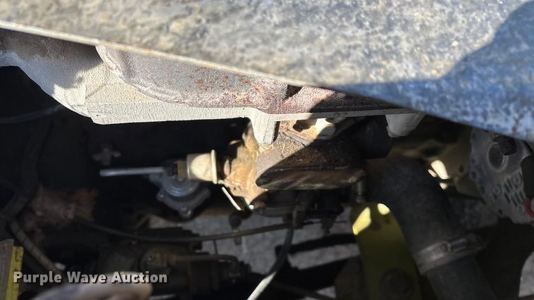 image for item EN5919 Clark C500-YS100 forklift