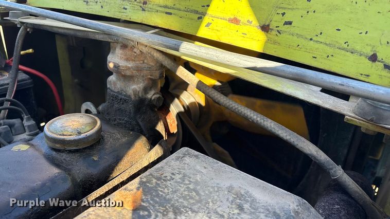 image for item EN5919 Clark C500-YS100 forklift