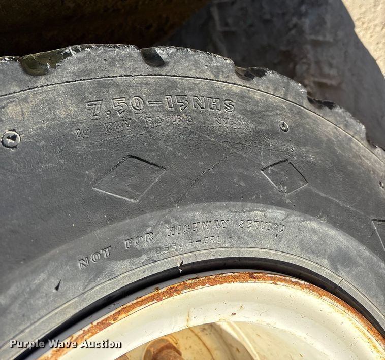 image for item EN5919 Clark C500-YS100 forklift