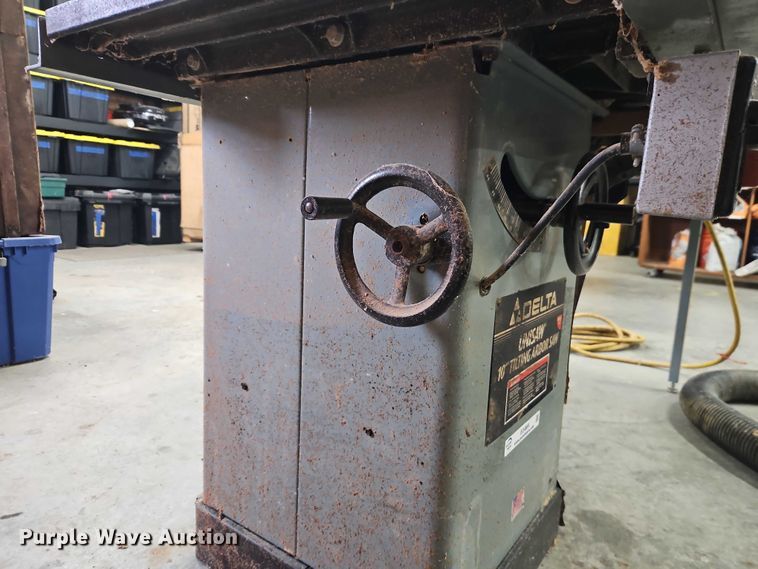 image for item EO4869 Delta Unisaw table saw