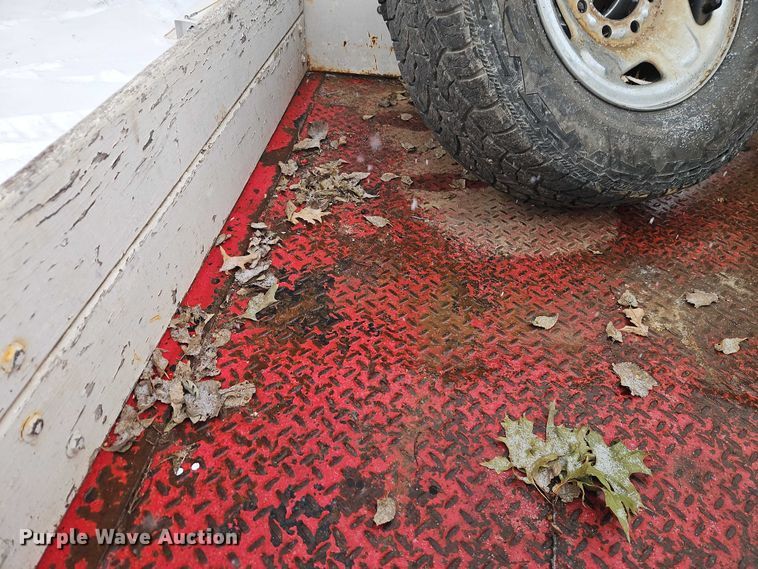 image for item EO4870 1997 Dodge Ram 2500 Club Cab flatbed pickup truck