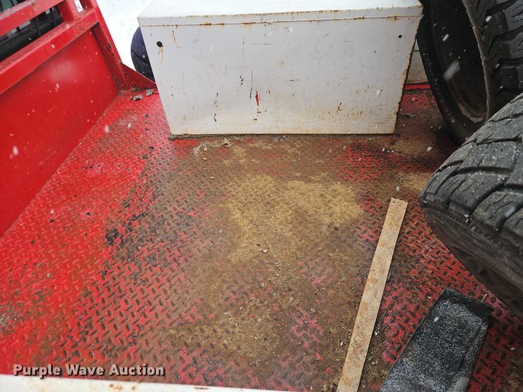 image for item EO4870 1997 Dodge Ram 2500 Club Cab flatbed pickup truck