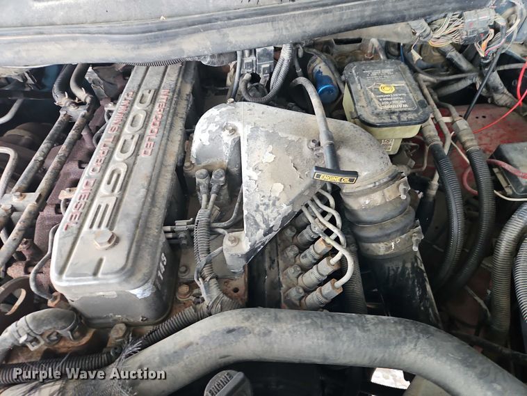 image for item EO4870 1997 Dodge Ram 2500 Club Cab flatbed pickup truck