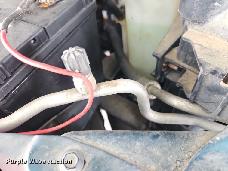 image for item EO4870 1997 Dodge Ram 2500 Club Cab flatbed pickup truck