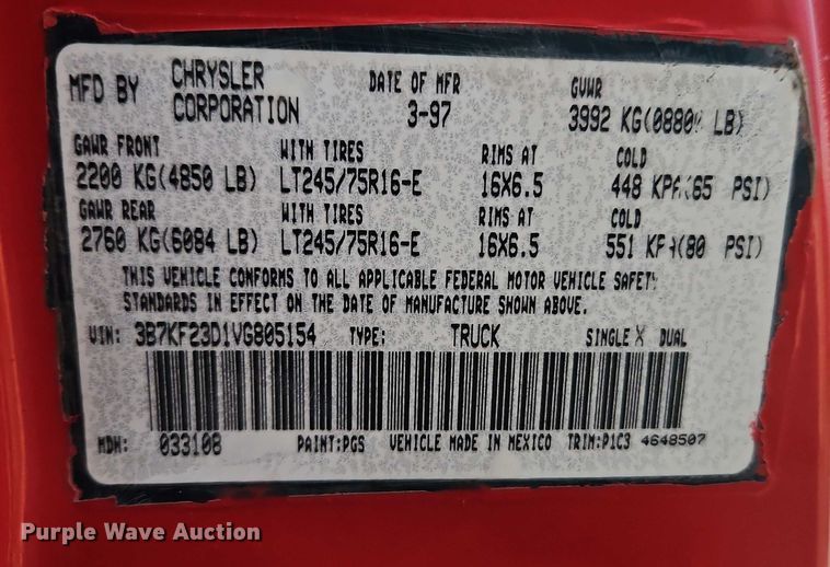 image for item EO4870 1997 Dodge Ram 2500 Club Cab flatbed pickup truck