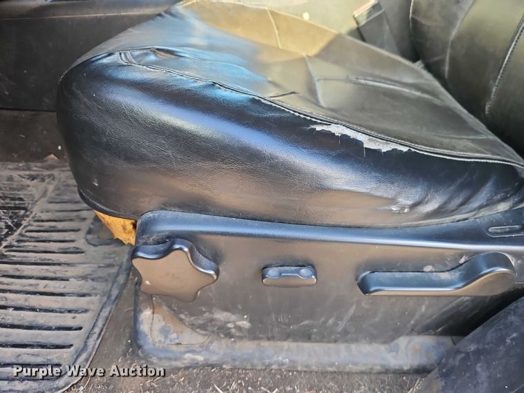 image for item EO4881 2007 Chevrolet Silverado 1500 Ext. Cab pickup truck