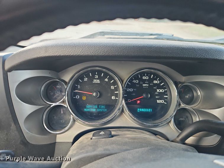 image for item EO4881 2007 Chevrolet Silverado 1500 Ext. Cab pickup truck