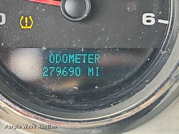 image for item EO4881 2007 Chevrolet Silverado 1500 Ext. Cab pickup truck