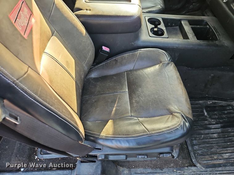 image for item EO4881 2007 Chevrolet Silverado 1500 Ext. Cab pickup truck