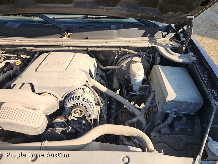 image for item EO4881 2007 Chevrolet Silverado 1500 Ext. Cab pickup truck