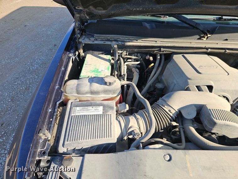 image for item EO4881 2007 Chevrolet Silverado 1500 Ext. Cab pickup truck