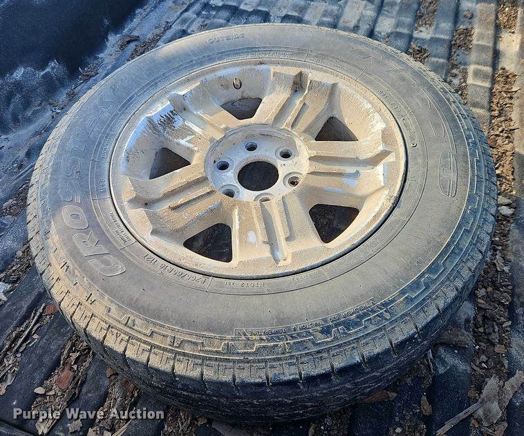 image for item EO4881 2007 Chevrolet Silverado 1500 Ext. Cab pickup truck