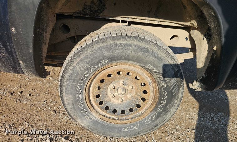 image for item EO4881 2007 Chevrolet Silverado 1500 Ext. Cab pickup truck