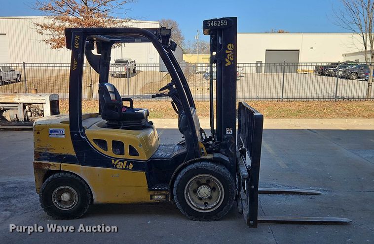 image for item EO4901 Yale GDP060VX forklift