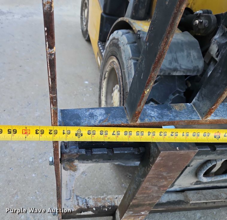 image for item EO4901 Yale GDP060VX forklift