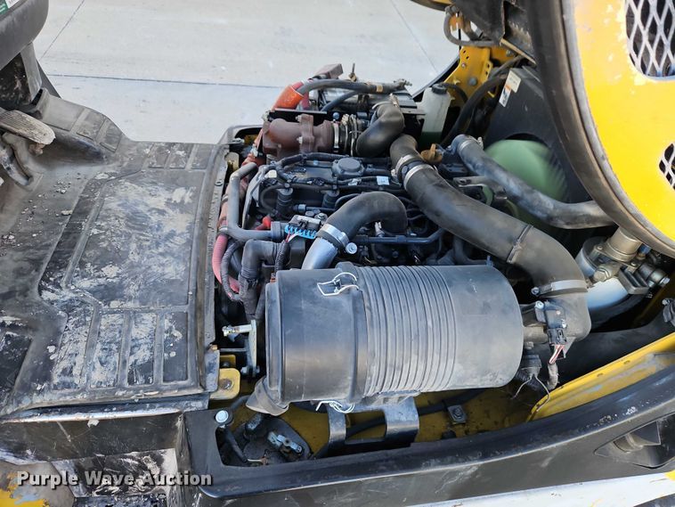 image for item EO4901 Yale GDP060VX forklift