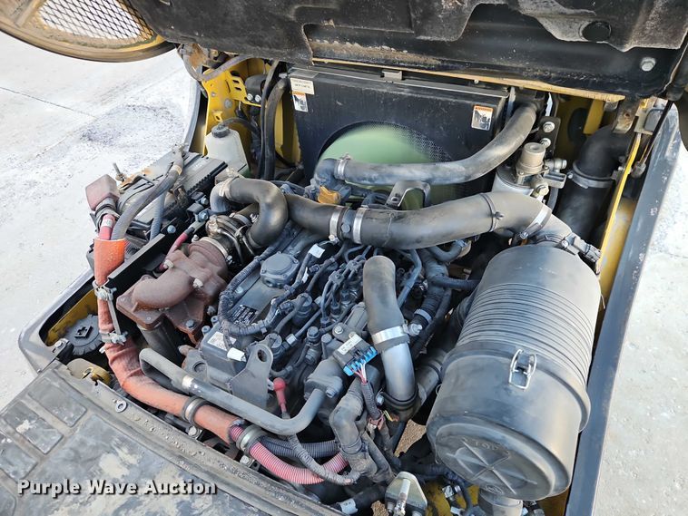 image for item EO4901 Yale GDP060VX forklift