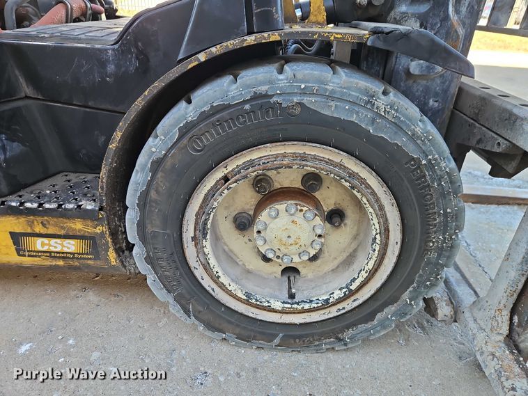 image for item EO4901 Yale GDP060VX forklift