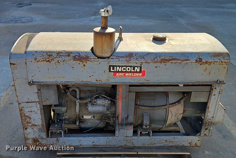 image for item EO4902 Lincoln SAE-350 welder/generator