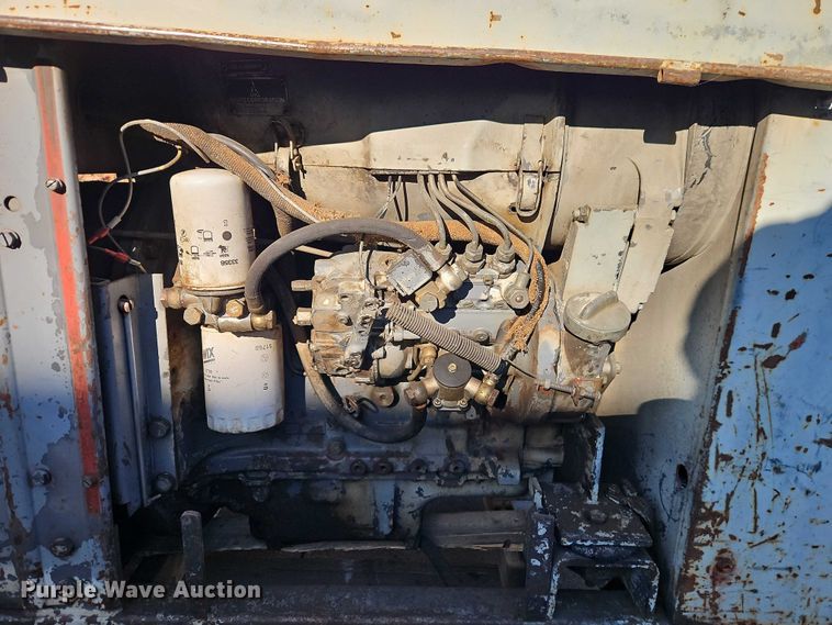 image for item EO4902 Lincoln SAE-350 welder/generator