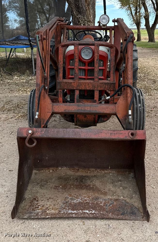 image for item EP0983 1958 Ford 841 