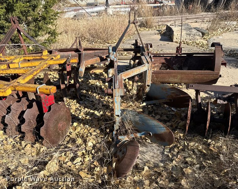 image for item EP0983 1958 Ford 841 