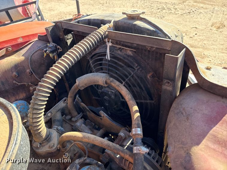 image for item EP2544 Chevrolet 6400 flatbed truck