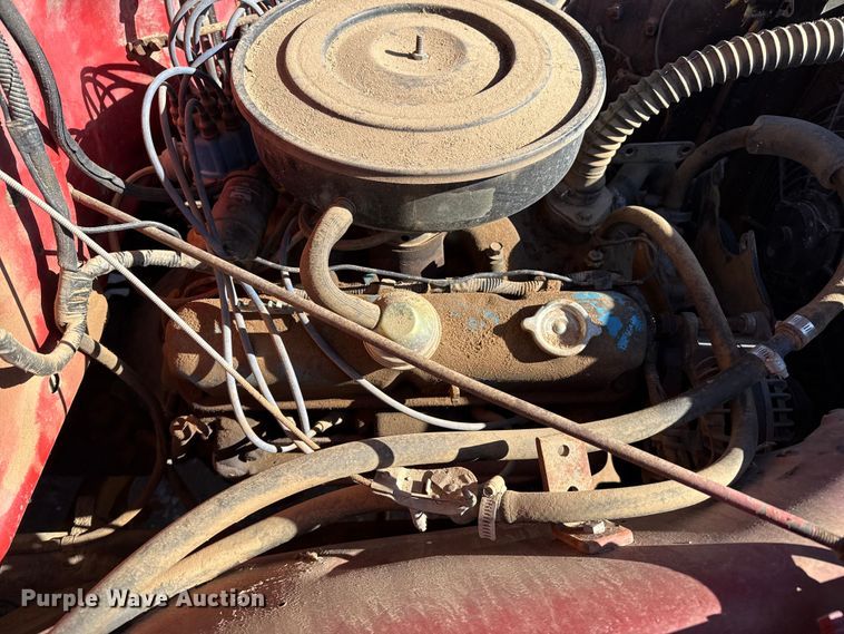 image for item EP2544 Chevrolet 6400 flatbed truck