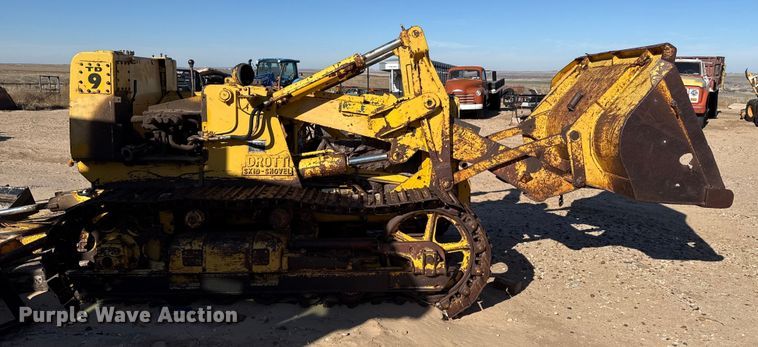 image for item EP2546 Drott 9K3 track loader