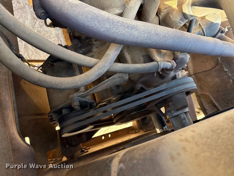 image for item EP2549 Ford F600 dump flatbed truck