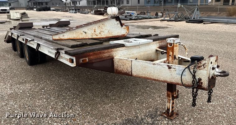 image for item EP2589 1998 Belshe T9 equipment trailer