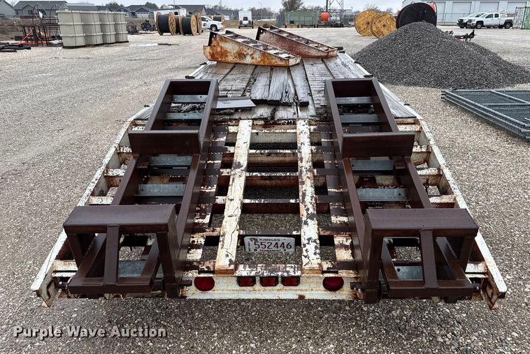 image for item EP2589 1998 Belshe T9 equipment trailer