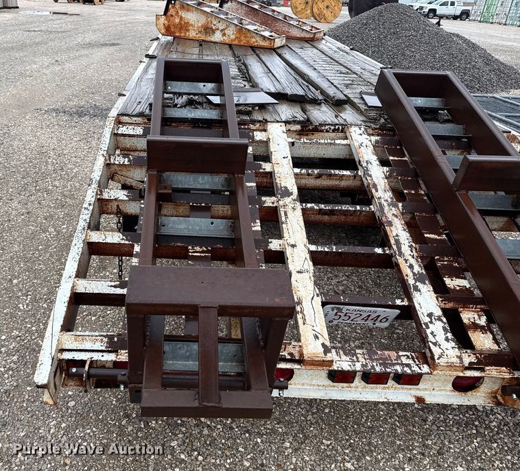 image for item EP2589 1998 Belshe T9 equipment trailer