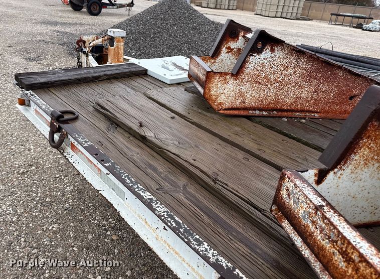 image for item EP2589 1998 Belshe T9 equipment trailer