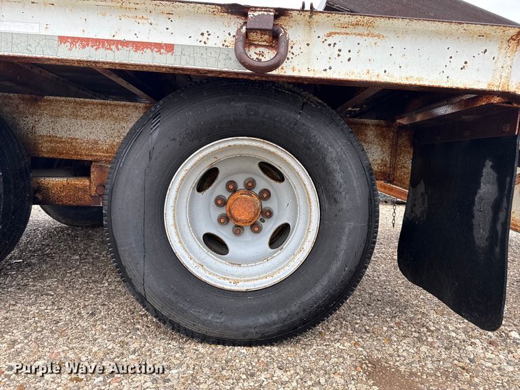 image for item EP2589 1998 Belshe T9 equipment trailer