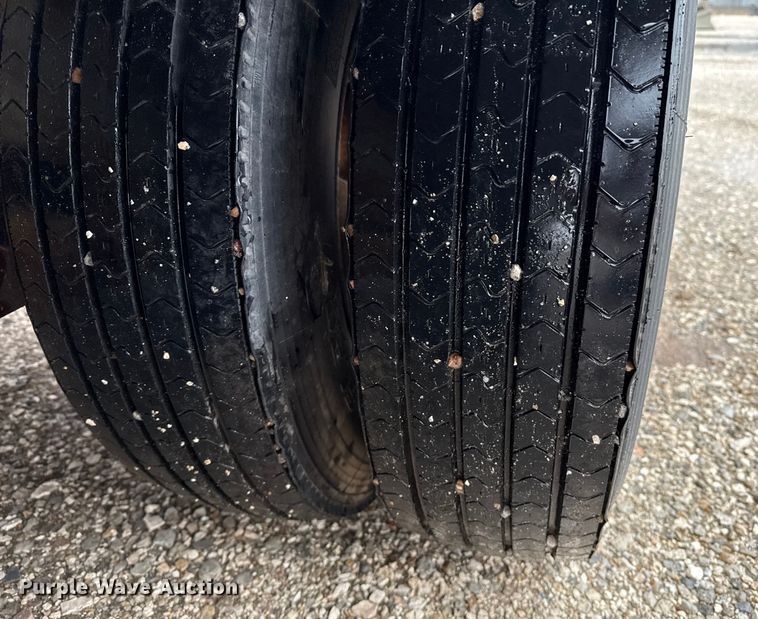 image for item EP2589 1998 Belshe T9 equipment trailer