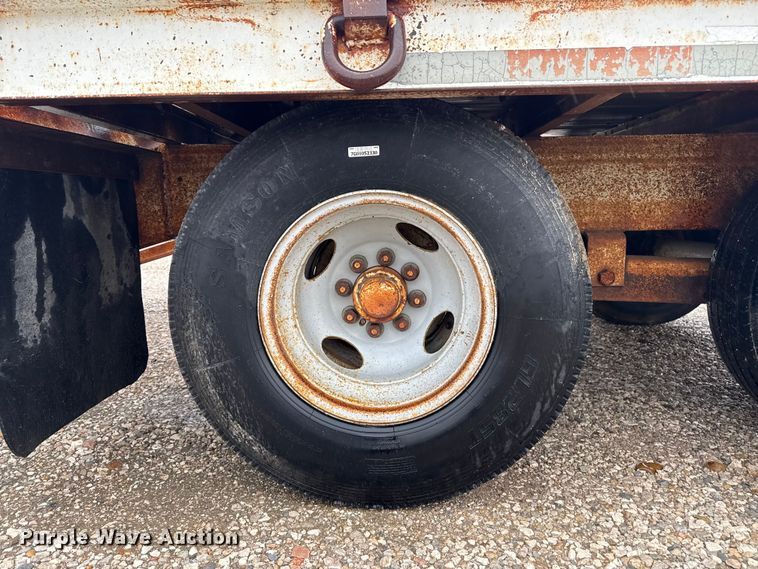 image for item EP2589 1998 Belshe T9 equipment trailer