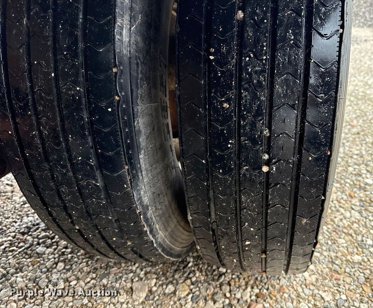 image for item EP2589 1998 Belshe T9 equipment trailer