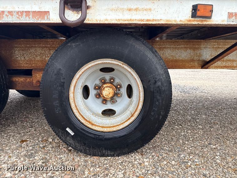 image for item EP2589 1998 Belshe T9 equipment trailer