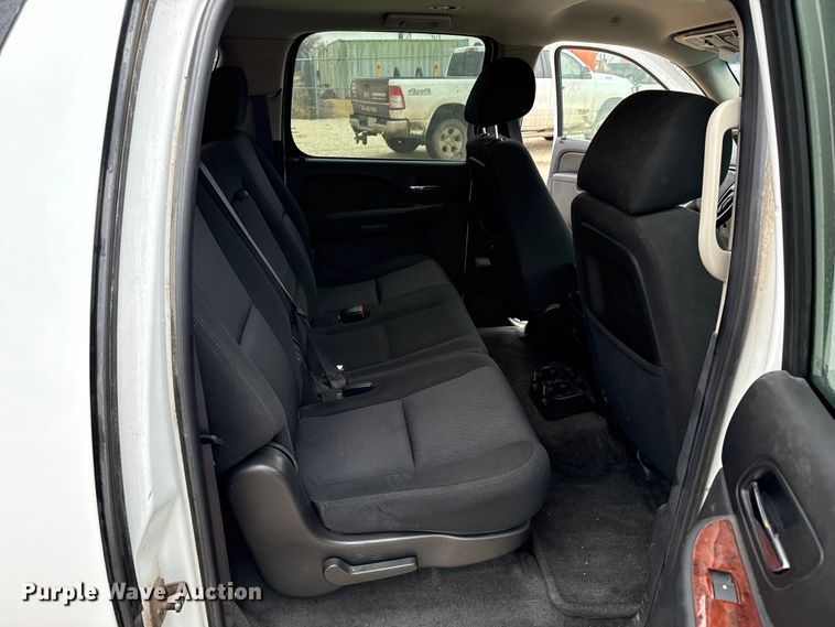 image for item EP2590 2011 GMC Yukon SUV