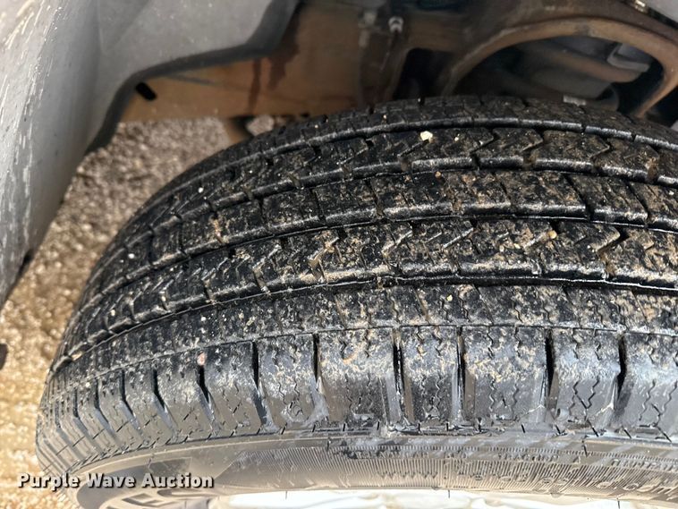 image for item EP2590 2011 GMC Yukon SUV