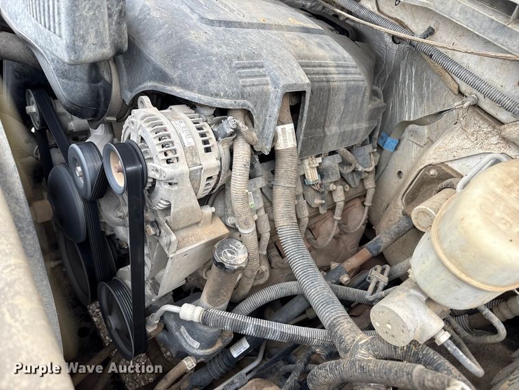 image for item EP2592 2017 GMC Sierra 2500HD Double Cab pickup truck