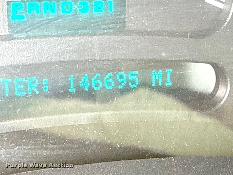 image for item EP2594 2005 GMC Sierra 1500 Ext. Cab pickup truck