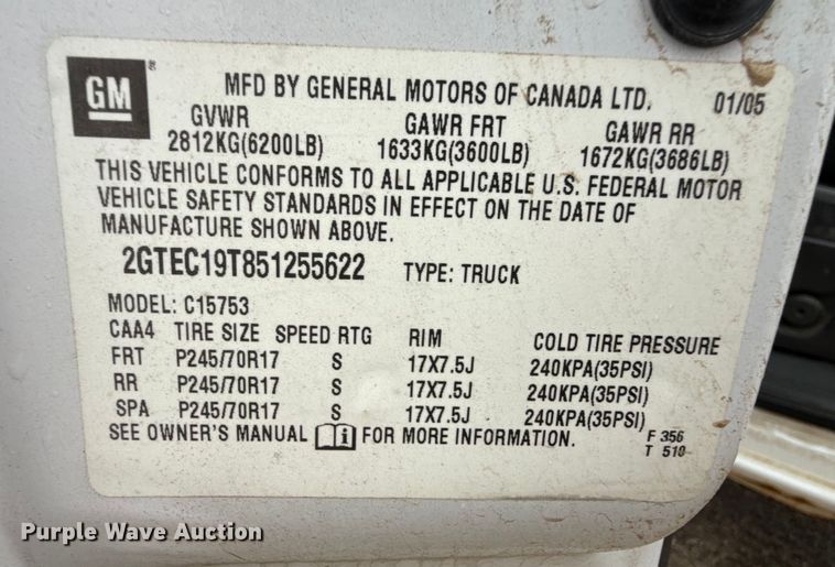 image for item EP2594 2005 GMC Sierra 1500 Ext. Cab pickup truck