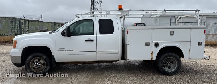 image for item EP2595 2008 GMC 3500HD Ext. Cab utility bed pickup truck