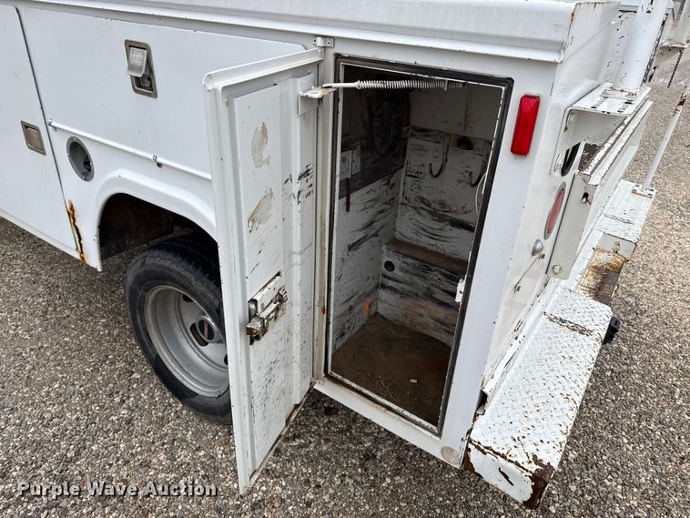 image for item EP2595 2008 GMC 3500HD Ext. Cab utility bed pickup truck